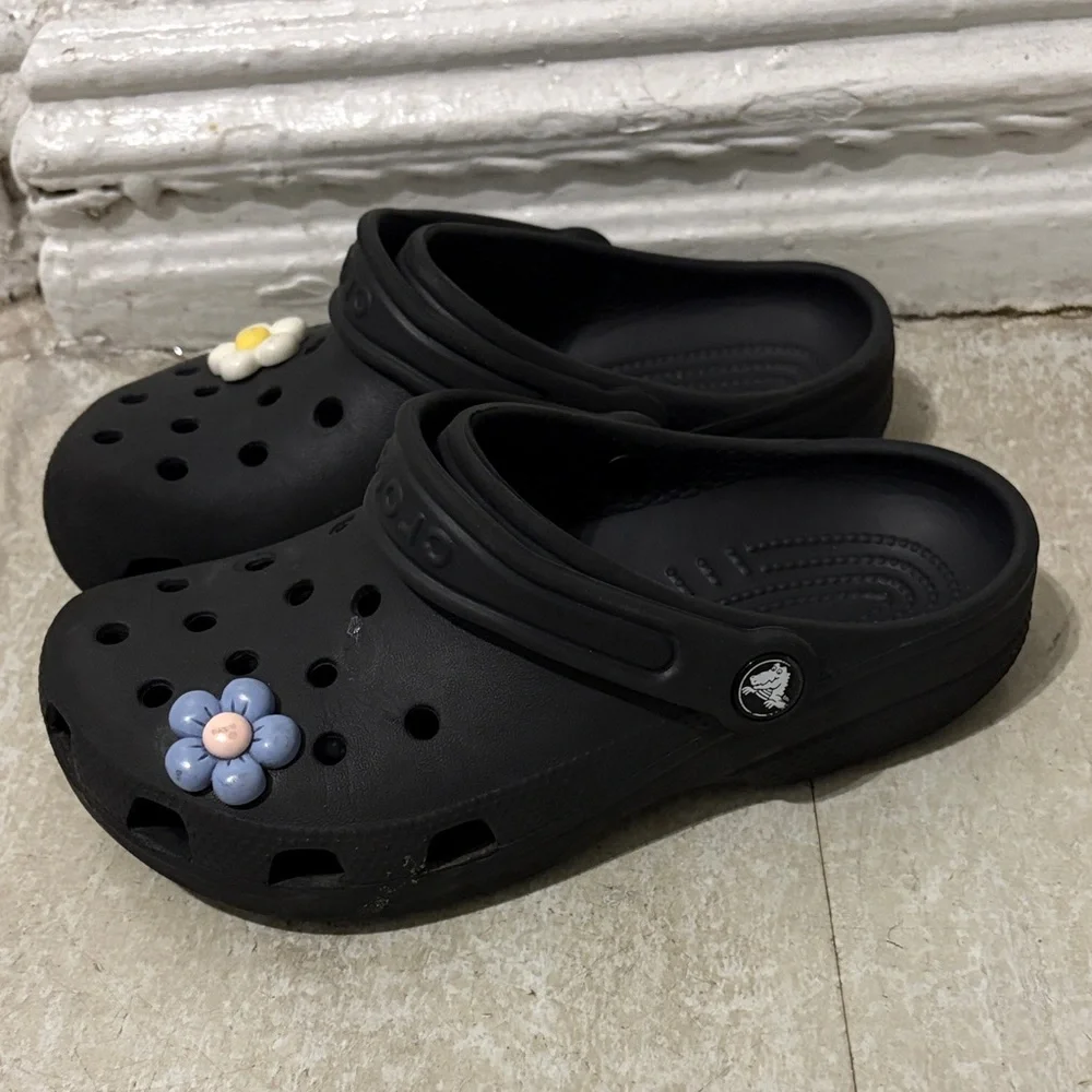 CROCS Kids Black Water Shoes with Floral Charms